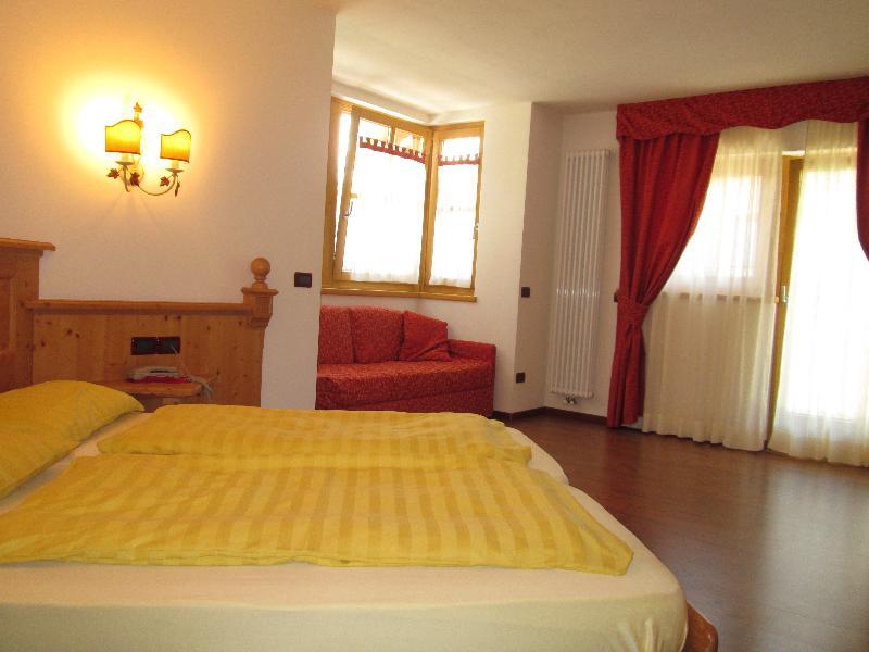 Residence La Moretina Commezzadura Ngoại thất bức ảnh