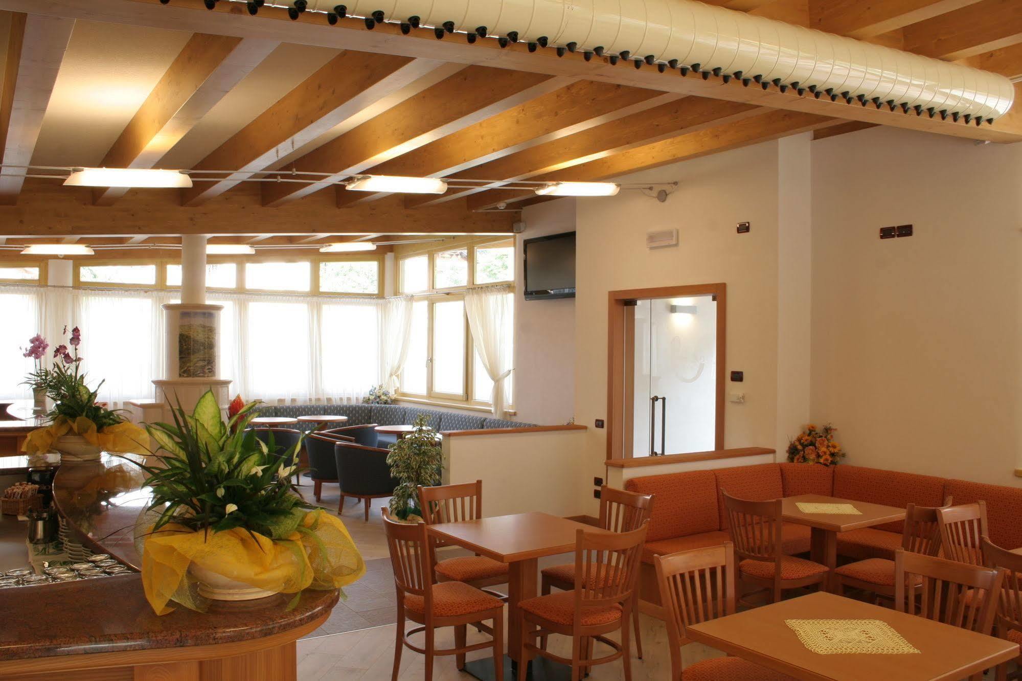 Residence La Moretina Commezzadura Ngoại thất bức ảnh