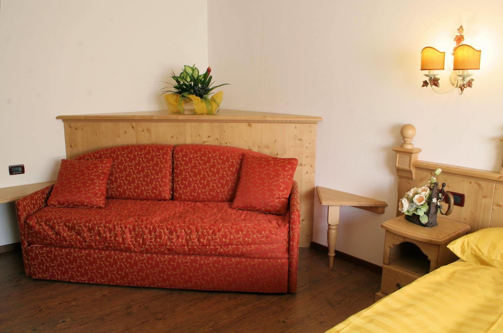Residence La Moretina Commezzadura Ngoại thất bức ảnh